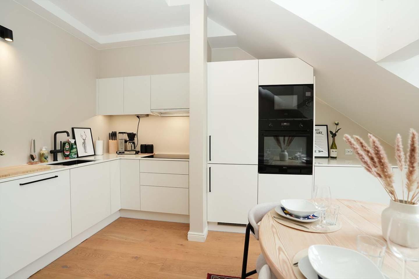 Huoneisto Bright & Modern Scandinavian Attic In Center Helsinki